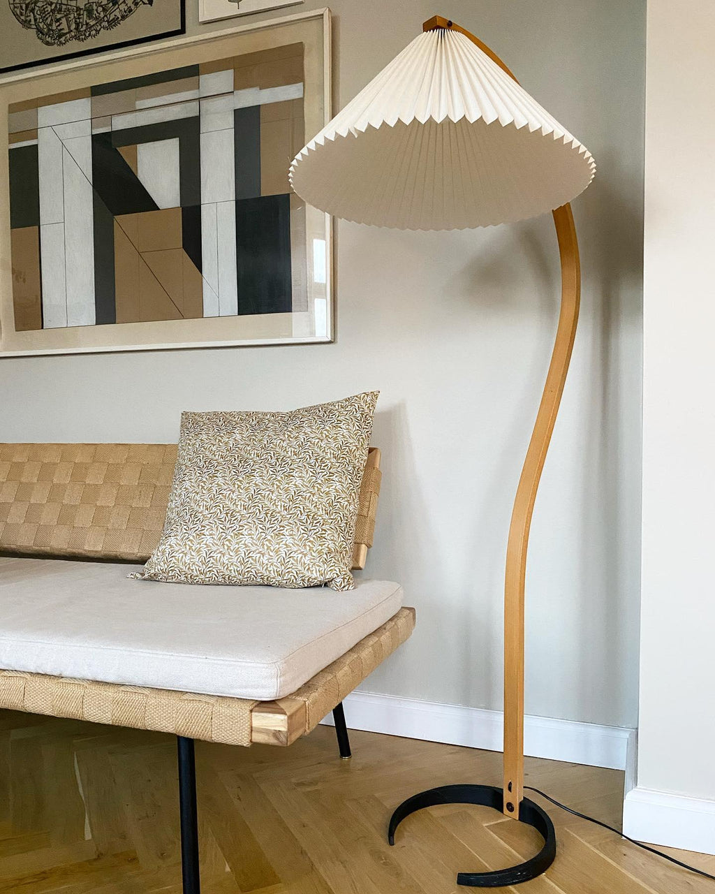 Caprani Floor Lamp 28.4"