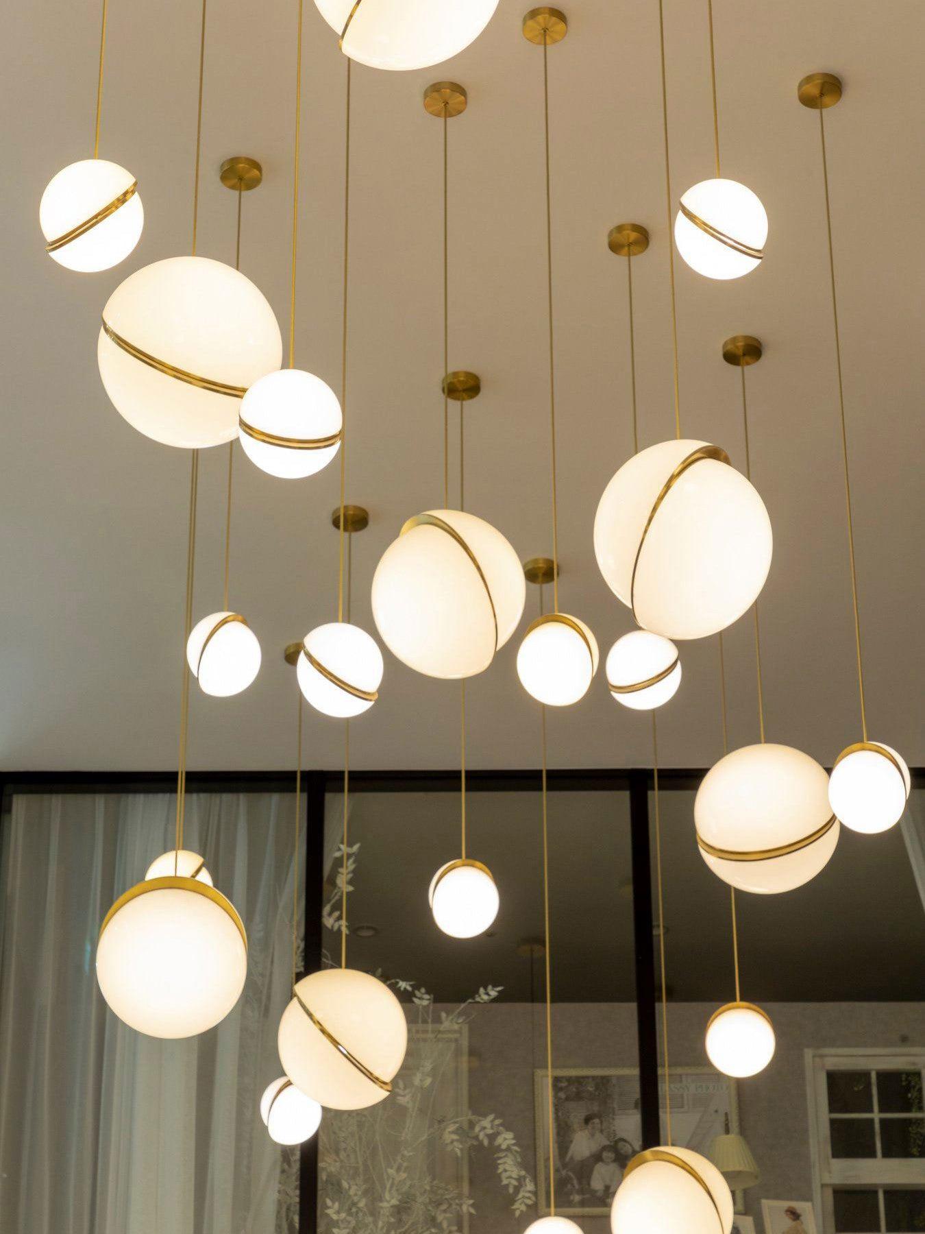 Crescent Pendant Lamp
