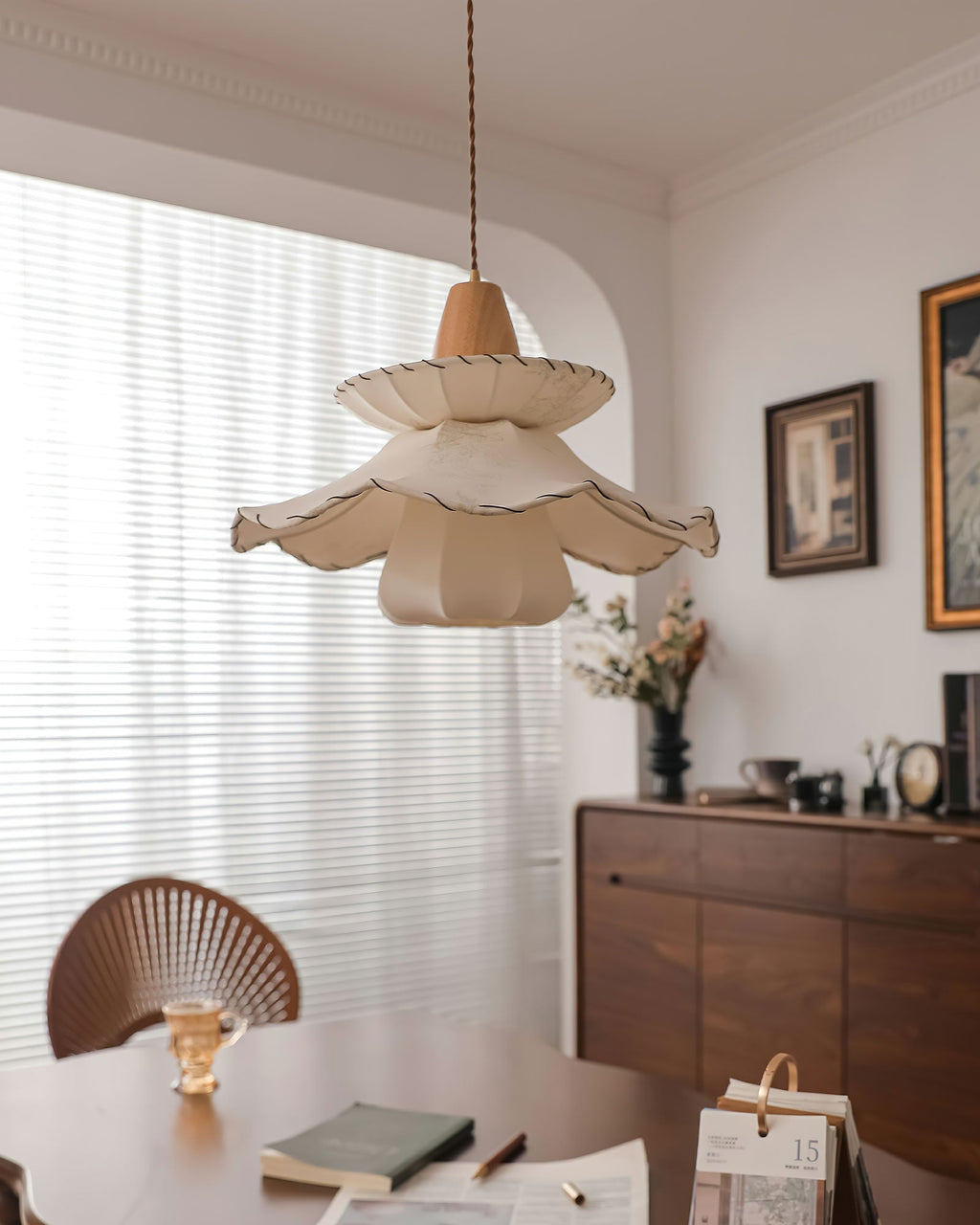 Daisy Charm Pendant Light 17.7"